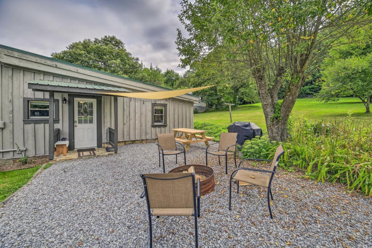 Damascus Cottage With Fire Pit - 1 Mi To Trails エクステリア 写真