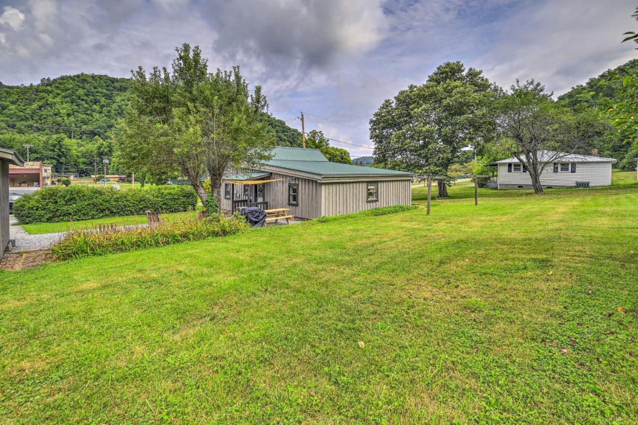 Damascus Cottage With Fire Pit - 1 Mi To Trails エクステリア 写真