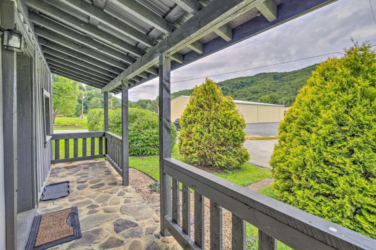 Damascus Cottage With Fire Pit - 1 Mi To Trails エクステリア 写真